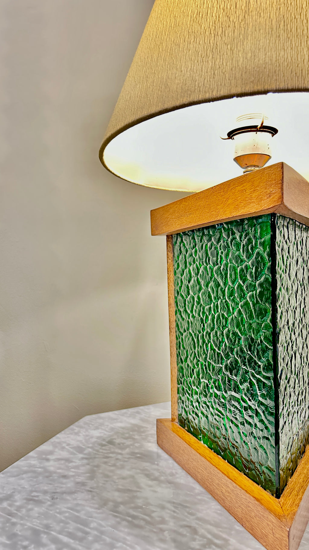 Zavia Lamp