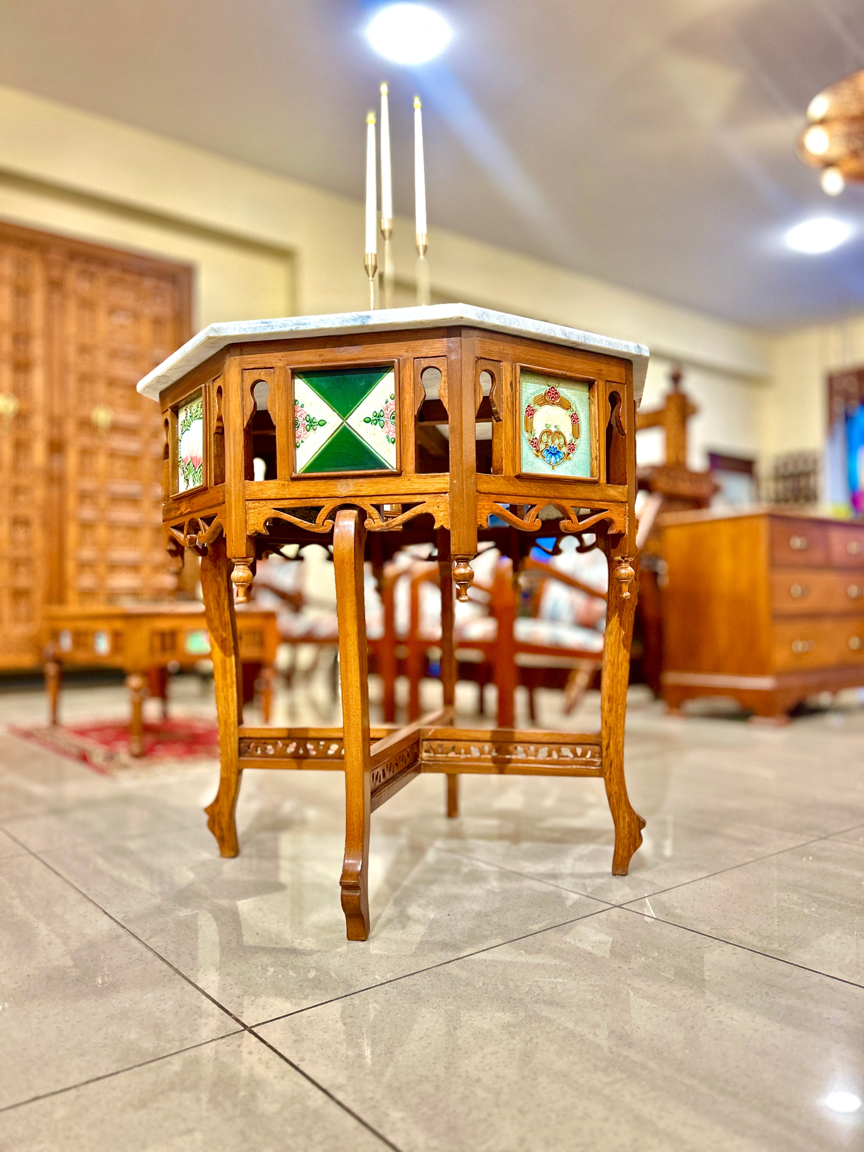 Presidential Octagonal Table