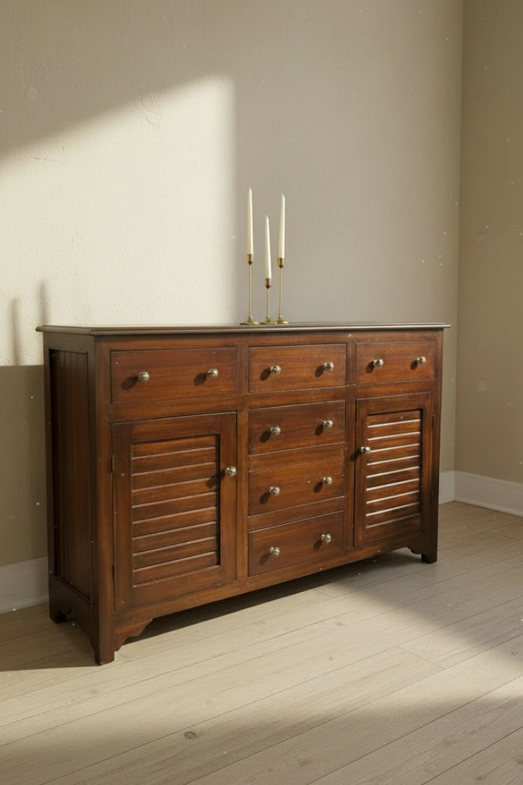 Side Board